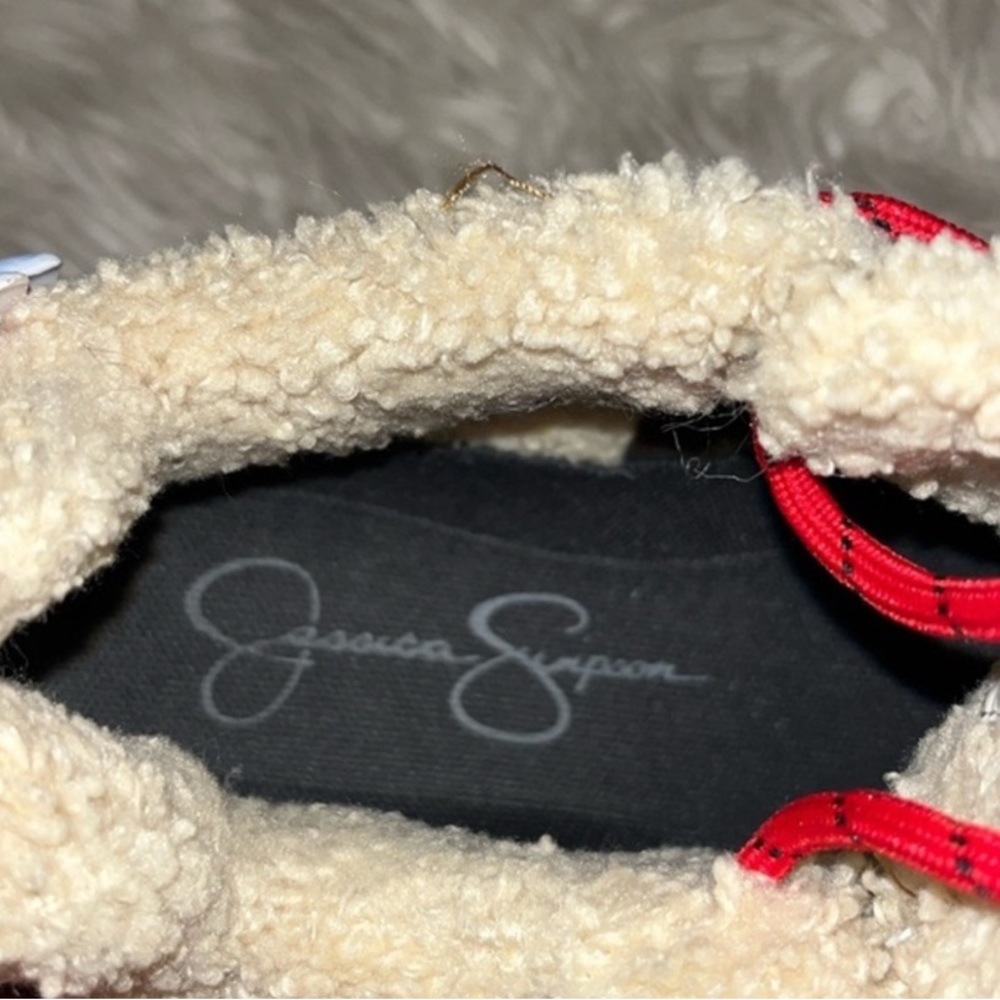 Jessica Simpson Tan and Cream Sneakers with Pink Laces - Picture 3 of 4